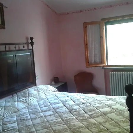 Le Due Rocche Bed & Breakfast *