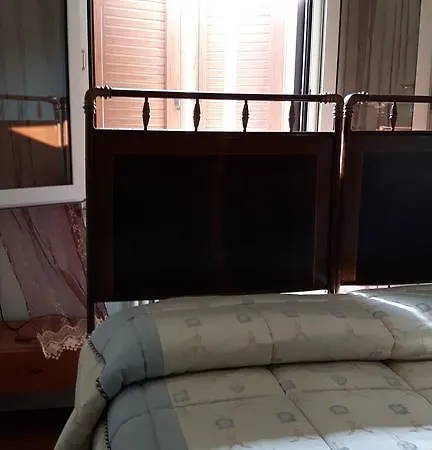 Oda ve Kahvaltı Le Due Rocche