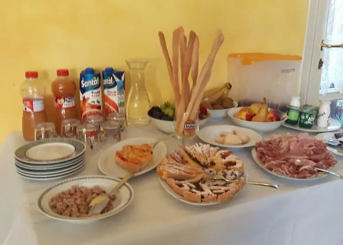 Le Due Rocche Bed and breakfast